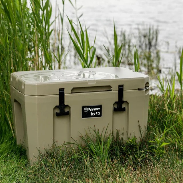 Petromax_Kuehlbox_cool_box_kx50_sand_1_3570ddf9-c3db-4c30-b9ba-e1ec4e752d81