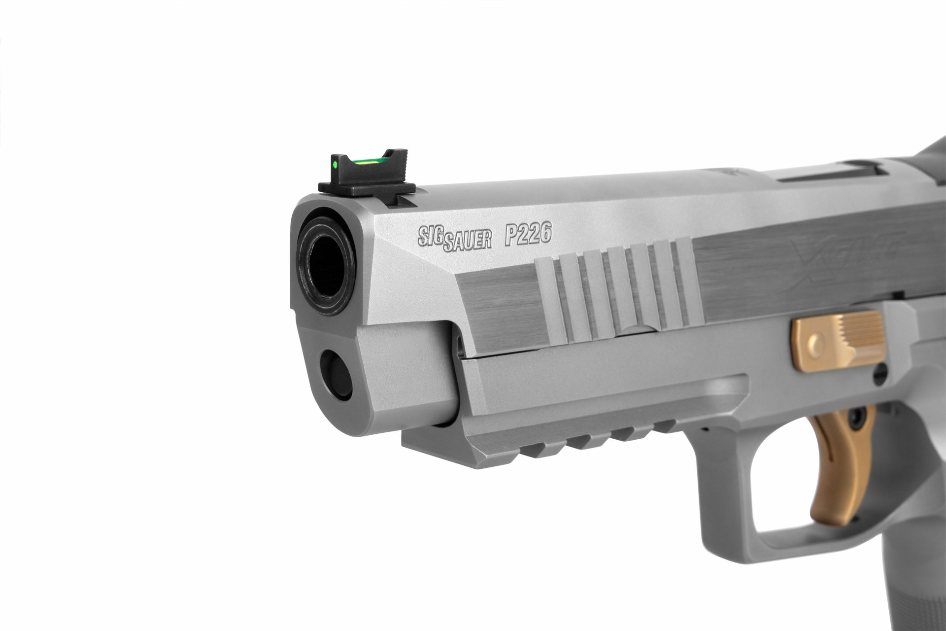 226-00-03_11_1920x1920