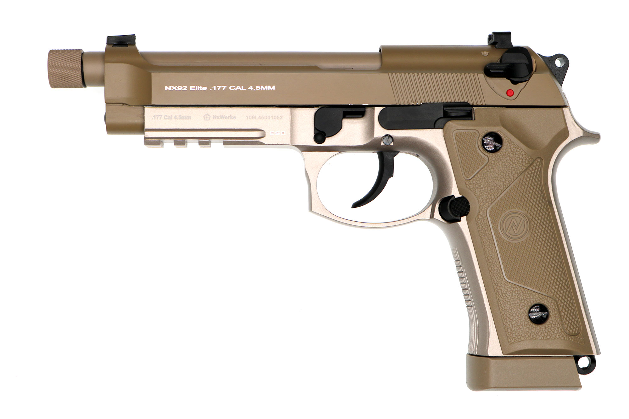IMG_9088 NxWerks NX 92 Elite Tactical Desert CO2-Luftpistole Kal. 4,5mm Stahl-BB Blowback Metallschlitten