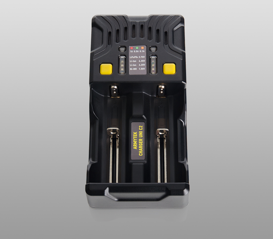 1_stqn-ih Universal Armytek Chargher Uni C2